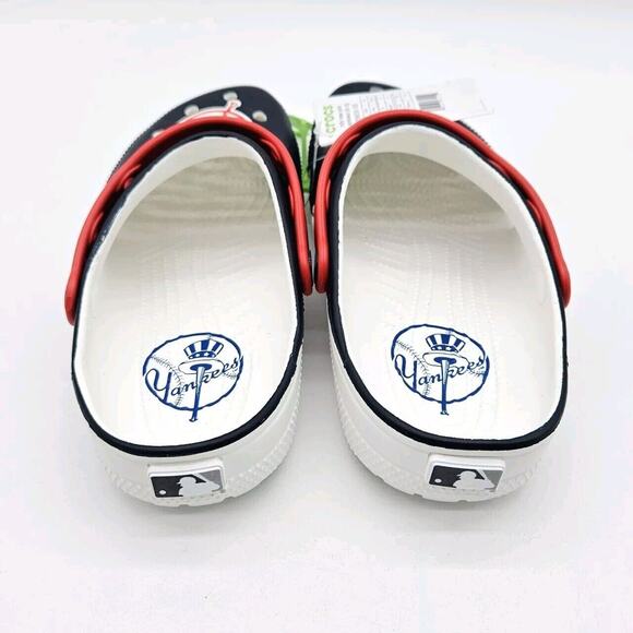 Crocs Classic (Womens 9 Mens 7) New York Yankees MLB Clogs Sandals Slip On Shoes - Picture 5 of 8